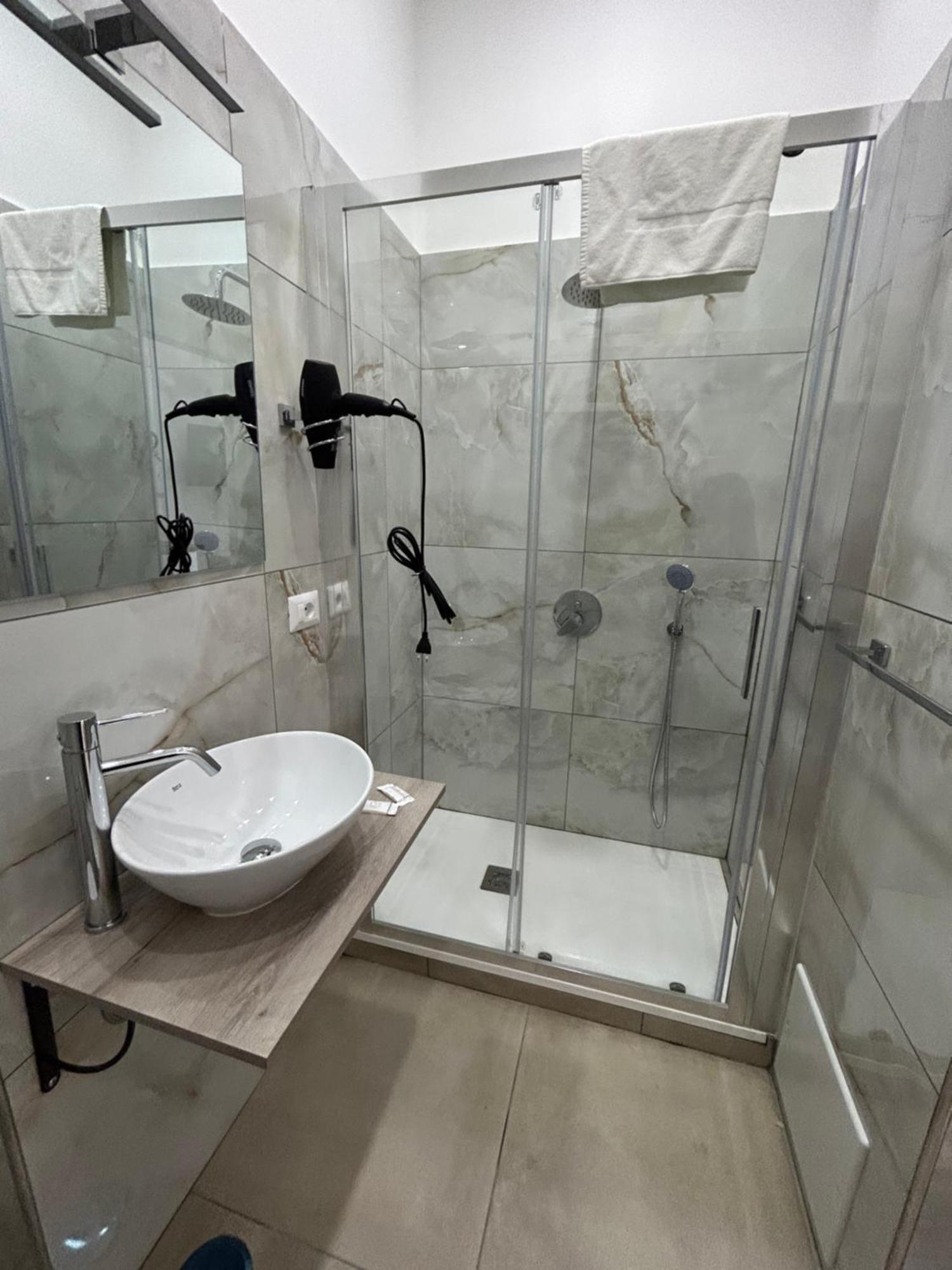 Enjoy Rooms נאפולי מראה חיצוני תמונה